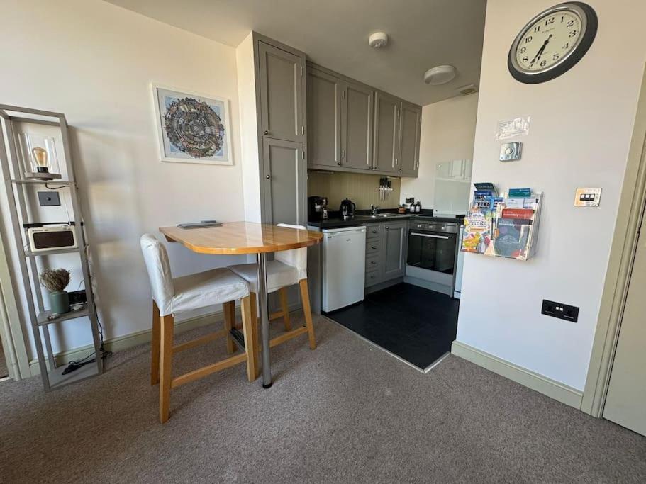 The Nook Castle Street Apartment